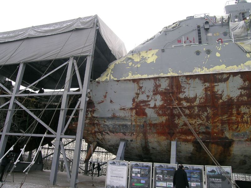 韩国天安舰使用我产品防护保存作业